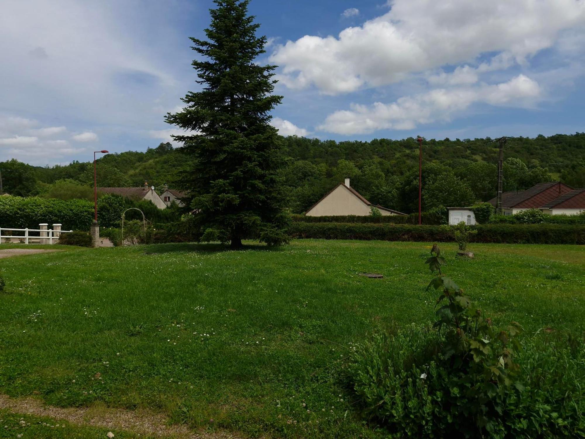 Вилла Chez Berthe Brinon-sur-Beuvron Экстерьер фото